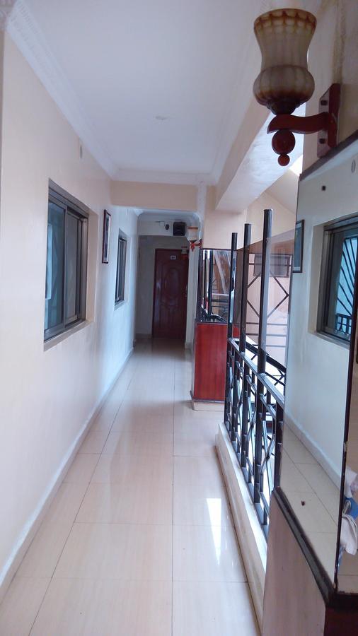 Royal Palm Hotel And Suites Nakuru Exterior foto